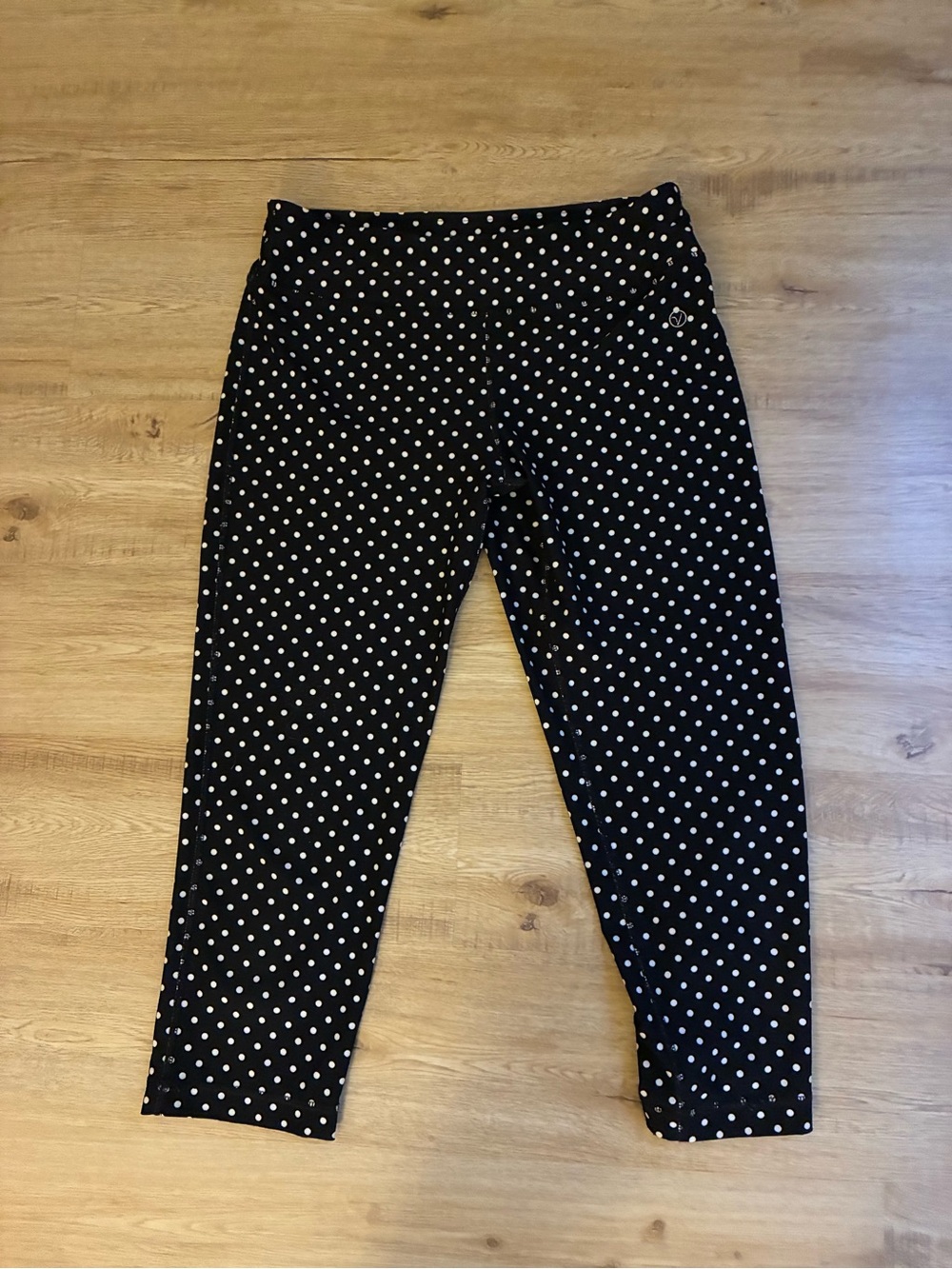 VOGO Athletica Black Capri Leggings with White Polka Dots